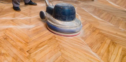 Rotary machine on a herringbone parquet floor